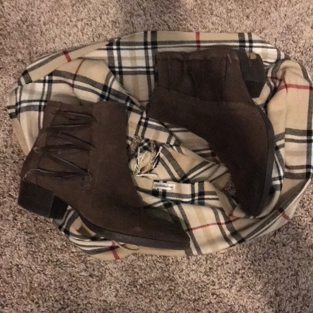 Brown boots